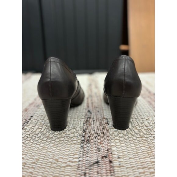 Studio Works Brown Slip-On Heels 8M 2.75" Heel Height Faux Leather Shoes - Picture 2 of 7